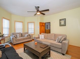 54 Dorchester St APT 1, Worcester, MA 01604