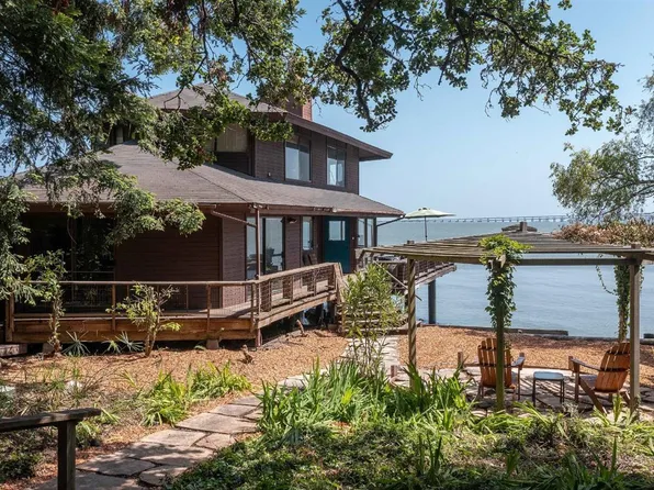 5080 Paradise Drive, Tiburon, CA 94920