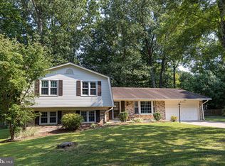 6003 Natick Ct, Burke, VA 22015