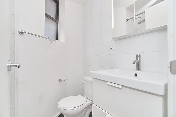 Rented by Corcoran | media 15