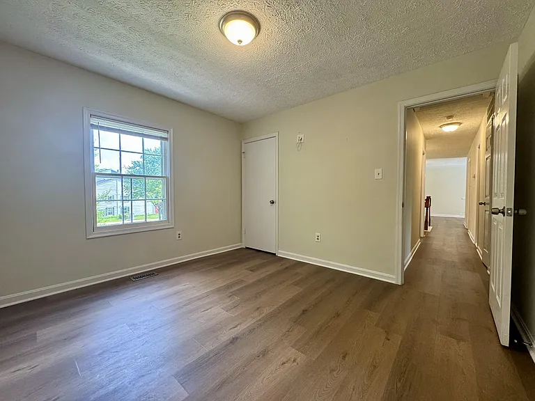13413 Wisteria Dr — Photo 13