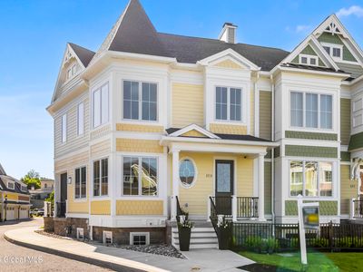 17D Cherry Street, Saratoga Springs, NY, 12866