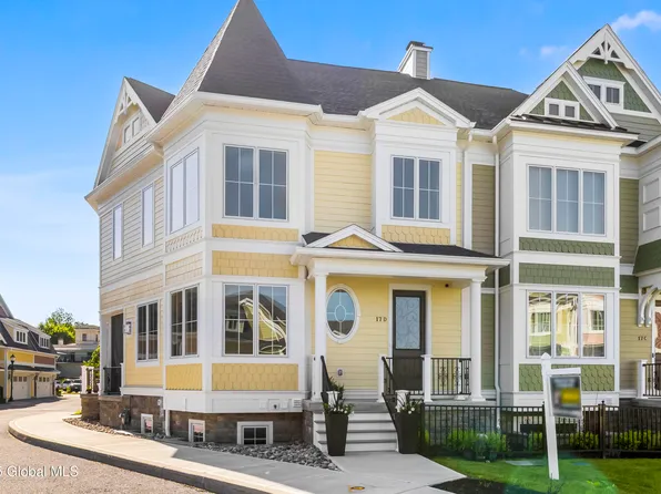 17D Cherry Street, Saratoga Springs, NY 12866