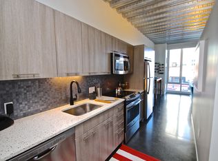 15 Farnsworth St #241, Boston, MA 02210