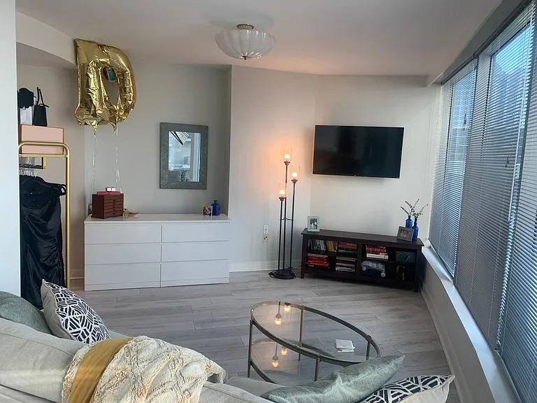3338 Peachtree Rd NE #604 — Photo 15