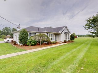 627 Goshen Rd, Lebanon, TN 37087