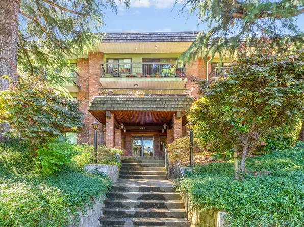 680 E 5th Ave Unit 102, Vancouver, BC V5T 1J2