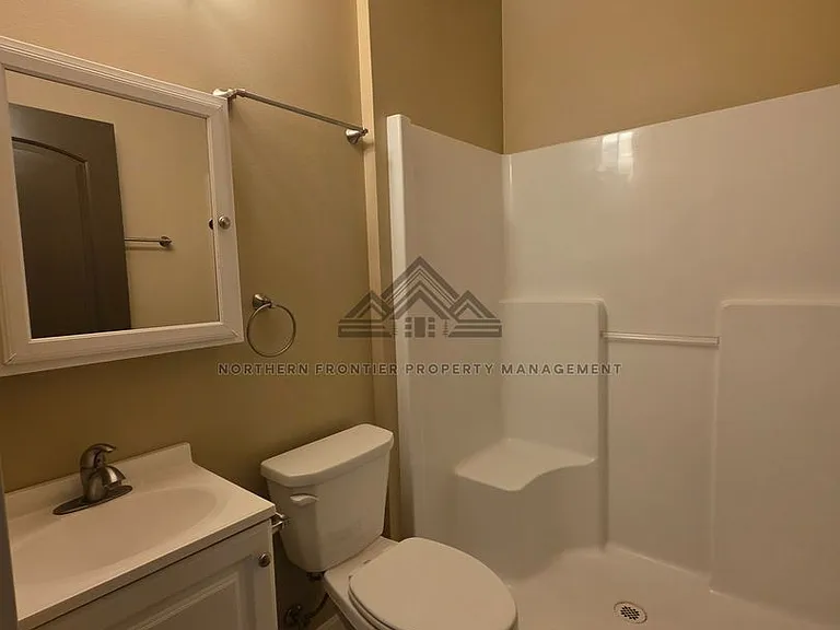 75 SW Silverstar Ln — Photo 10