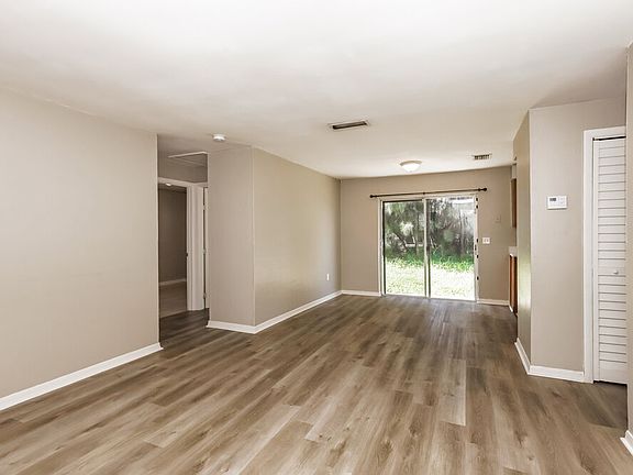 5th image of 4160 Ballard Rd