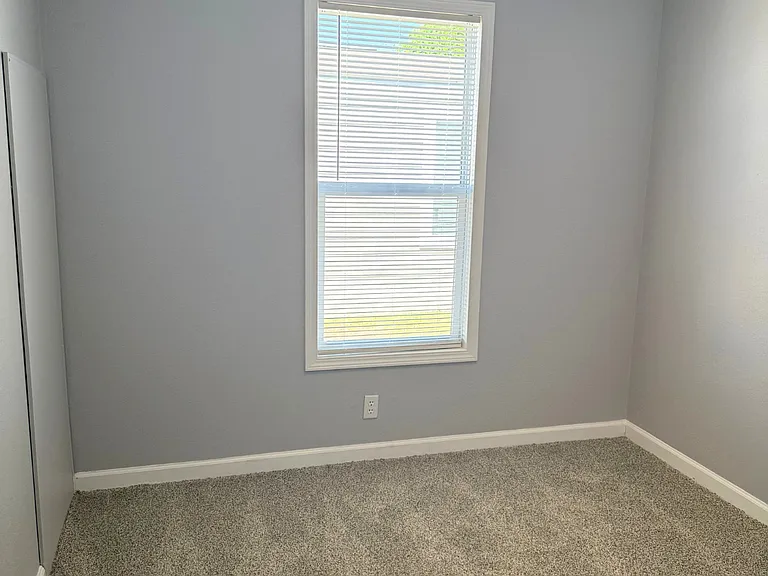 243 Sonoma Dr #138 — Photo 8
