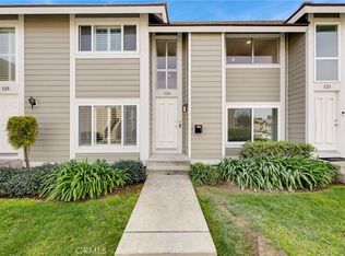 123 Oval Rd #2, Irvine, CA 92604