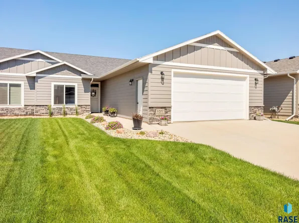 5207 S Dubuque Ave, Sioux Falls, SD 57108