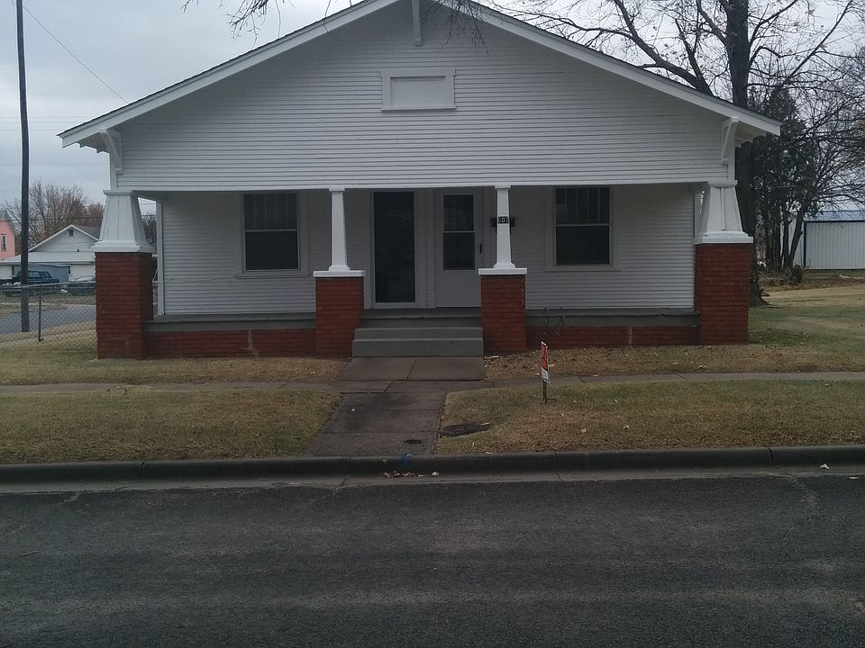 2nd image of 607 W McKinley Ave