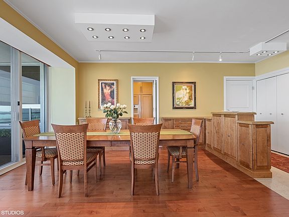 4th image of 1300 N Lake Shore Dr APT 11D