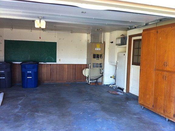 Storage Freezer Stays!