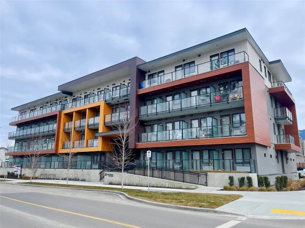 345 Dougall Rd N #112, Kelowna, BC V1X 0A8