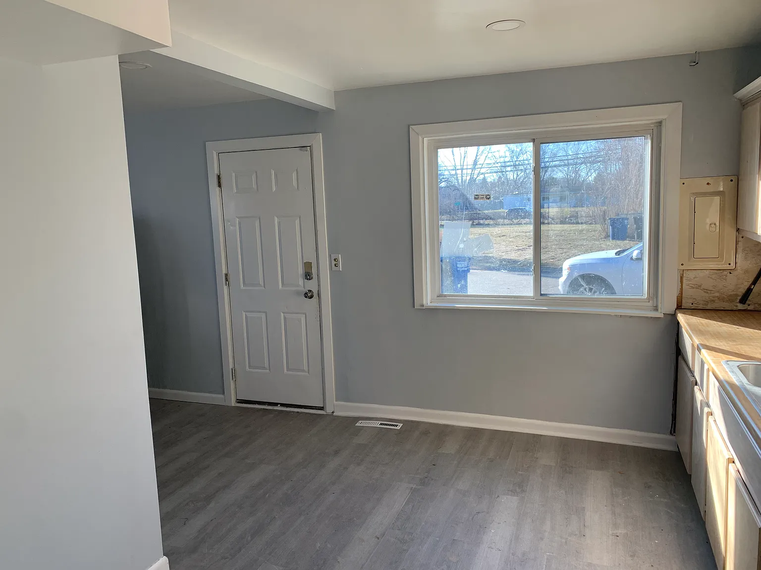 32863 Mecosta St — Photo 4