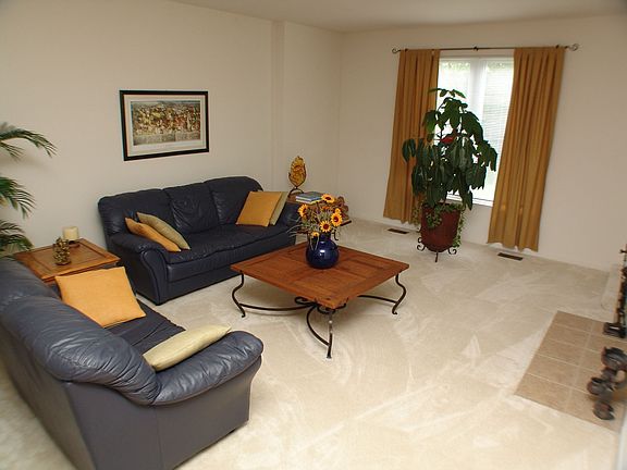4th image of 34288 N Haverton Dr
