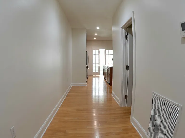 222 N East St #105 — Photo 18