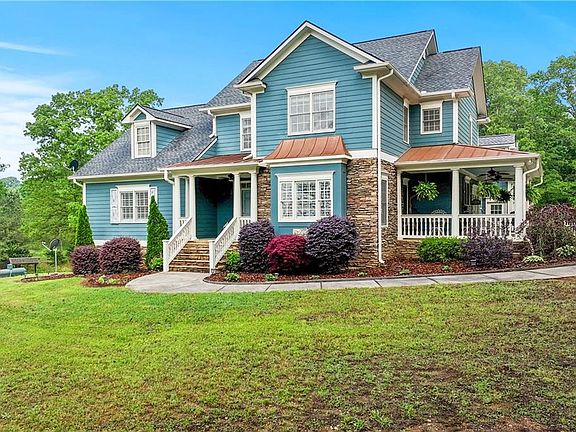 5th image of 65 Maude White Rd