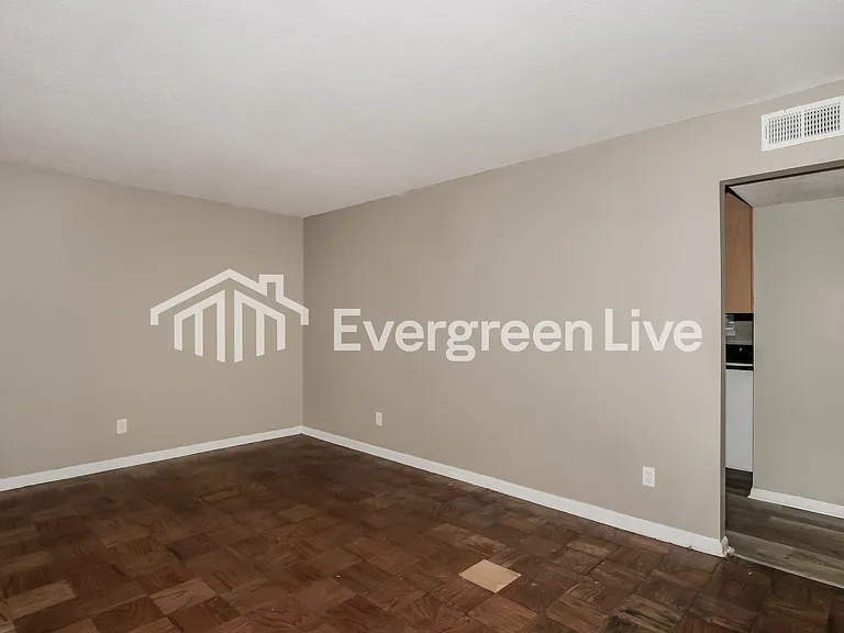 5112 Christopher Ave — Photo 4