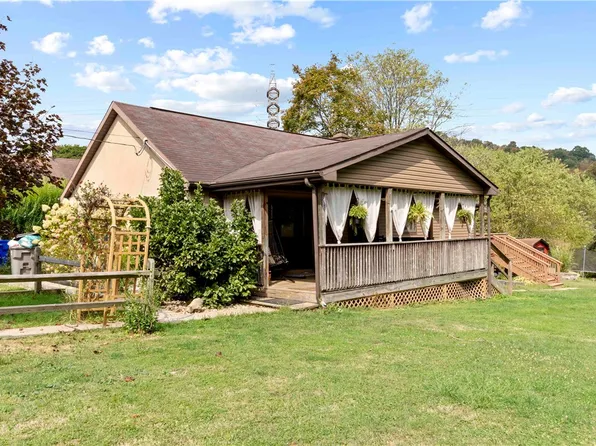 1737 Big Sewickley Creek Rd, Sewickley, PA 15143