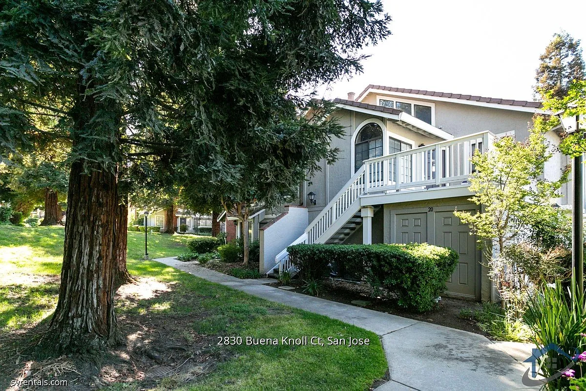 Building Photo - 2830 Buena Knoll Ct