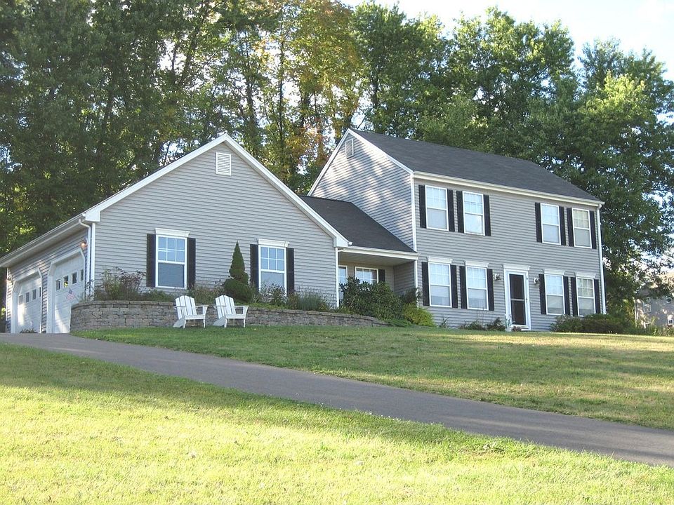 6 Glen Hollow Road