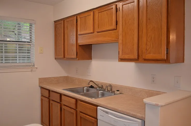 The Glen Apartments — Photo 68