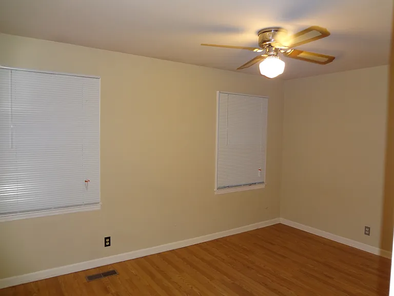 2627 Blakemore Ave #2627 — Photo 6