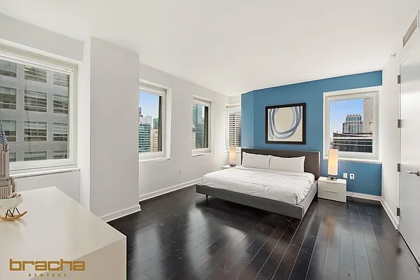 Rented by Keller Williams NYC | media 44