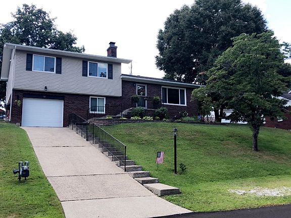 3rd image of 10 Westwood Ln