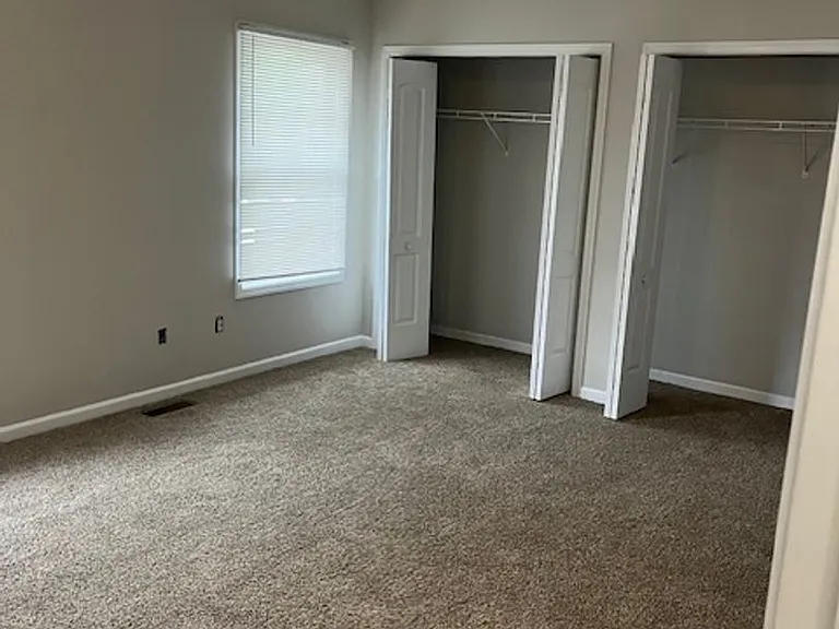 2442 S Woolery Mill Dr — Photo 10