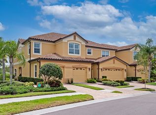 8113 Miramar Way #201, Bradenton, FL 34202