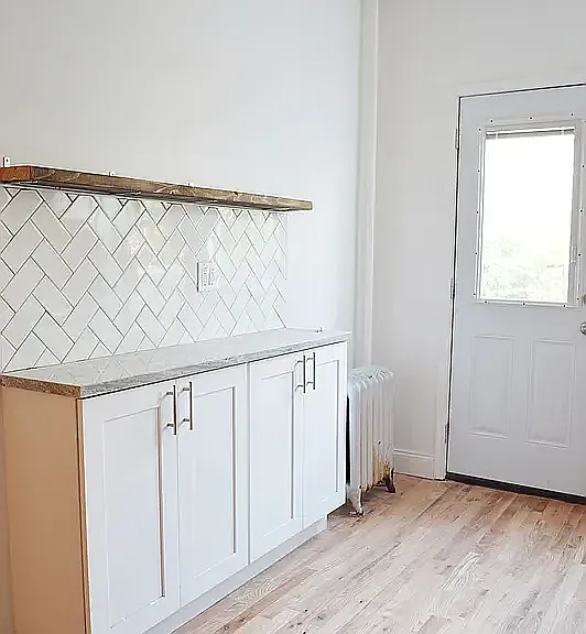 452 Suydam St #1R — Photo 3