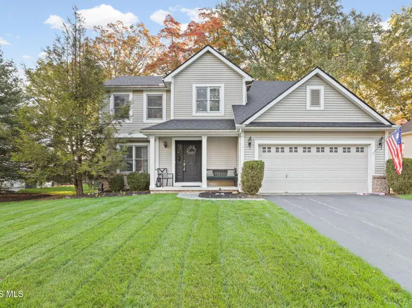 3708 Hampstead Dr, Sylvania, OH 43560