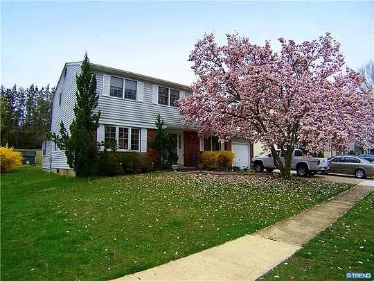 2602 Crossgates Dr photo 1
