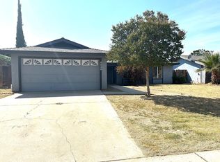 9049 Eucalyptus Dr, Bakersfield, CA