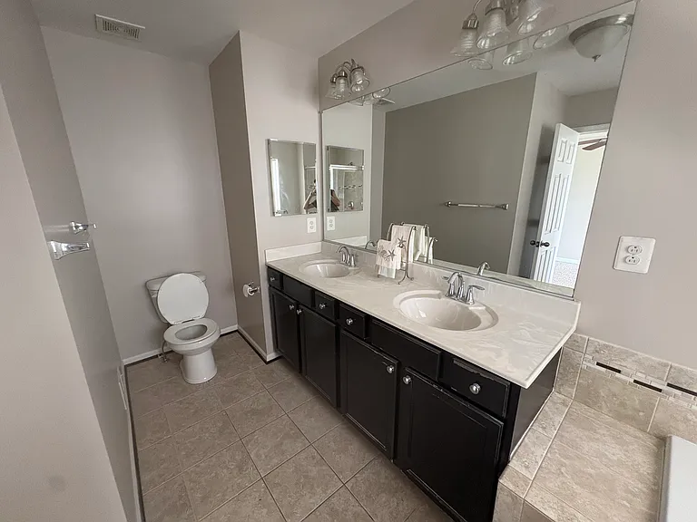 8507 Stansbury Lake Dr — Photo 20