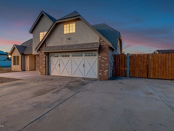 4th image of 3944 E Pueblo Ave