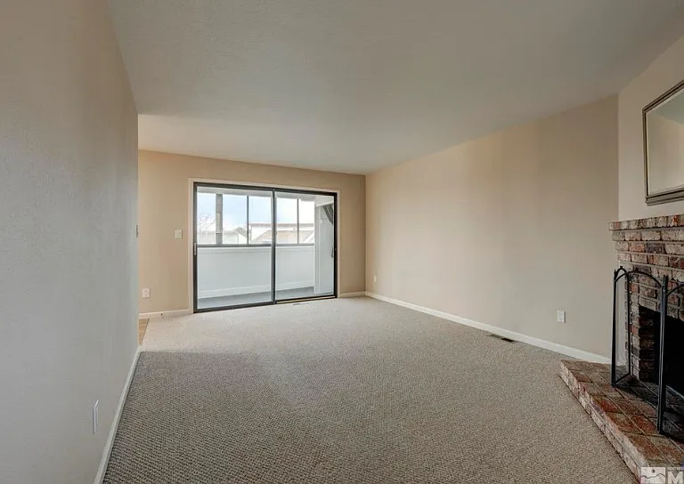 3535 Balboa Dr — Photo 6