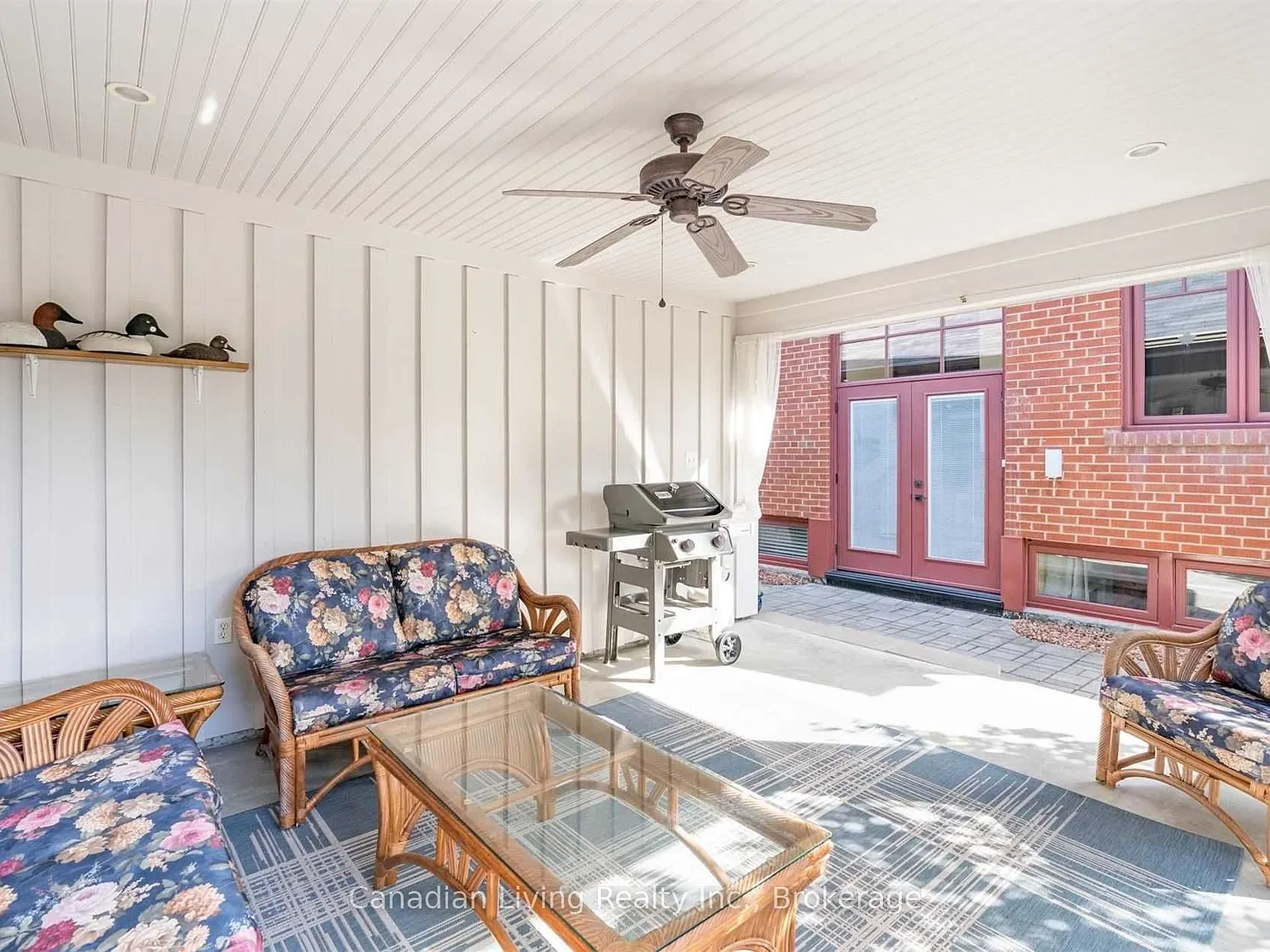 2 bed, $1,690 — Photo 1