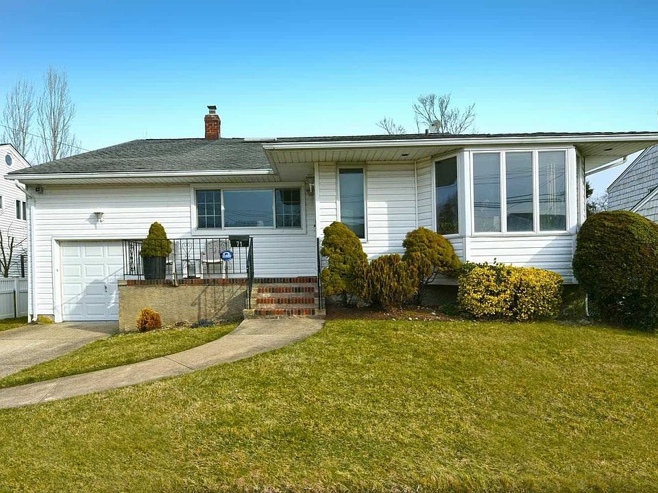 1st image of 71 Rose St