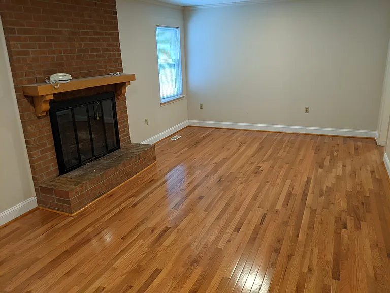 1302B Rosemary Ave #1302B — Photo 3