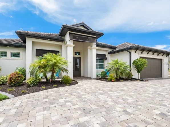 15746 Aqua Cir, Pt Charlotte, FL 33981