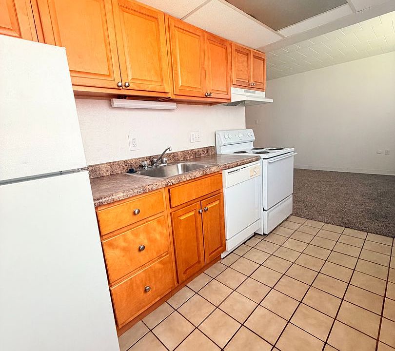 1st image of 4909 Verona Rd #7