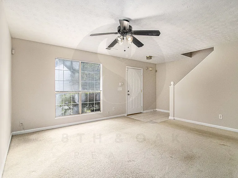 5570 Fair Creek Way — Photo 8