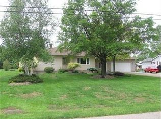 5840 Cherrywood Dr, Lorain, OH