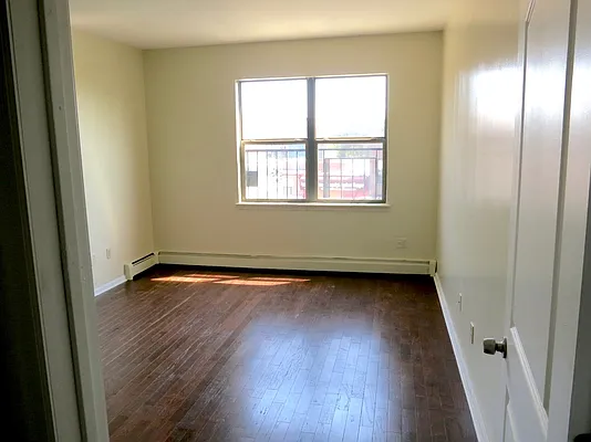 Rented by CGE Realty Services LLC | media 6