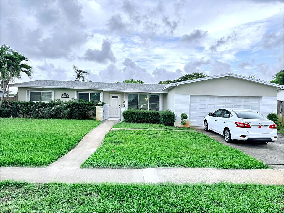 1st image of 10900 NW 18th Place